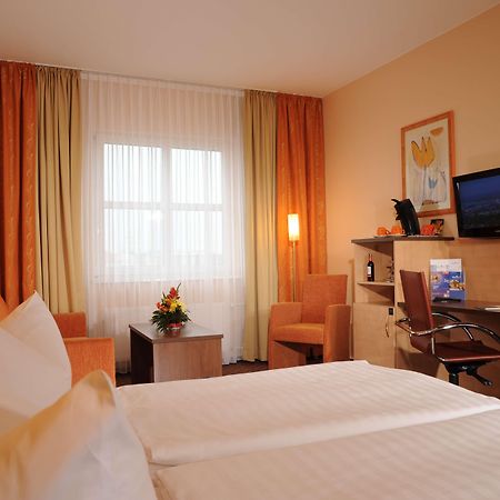 Plaza Inn Berlin Charlottenburg Екстер'єр фото