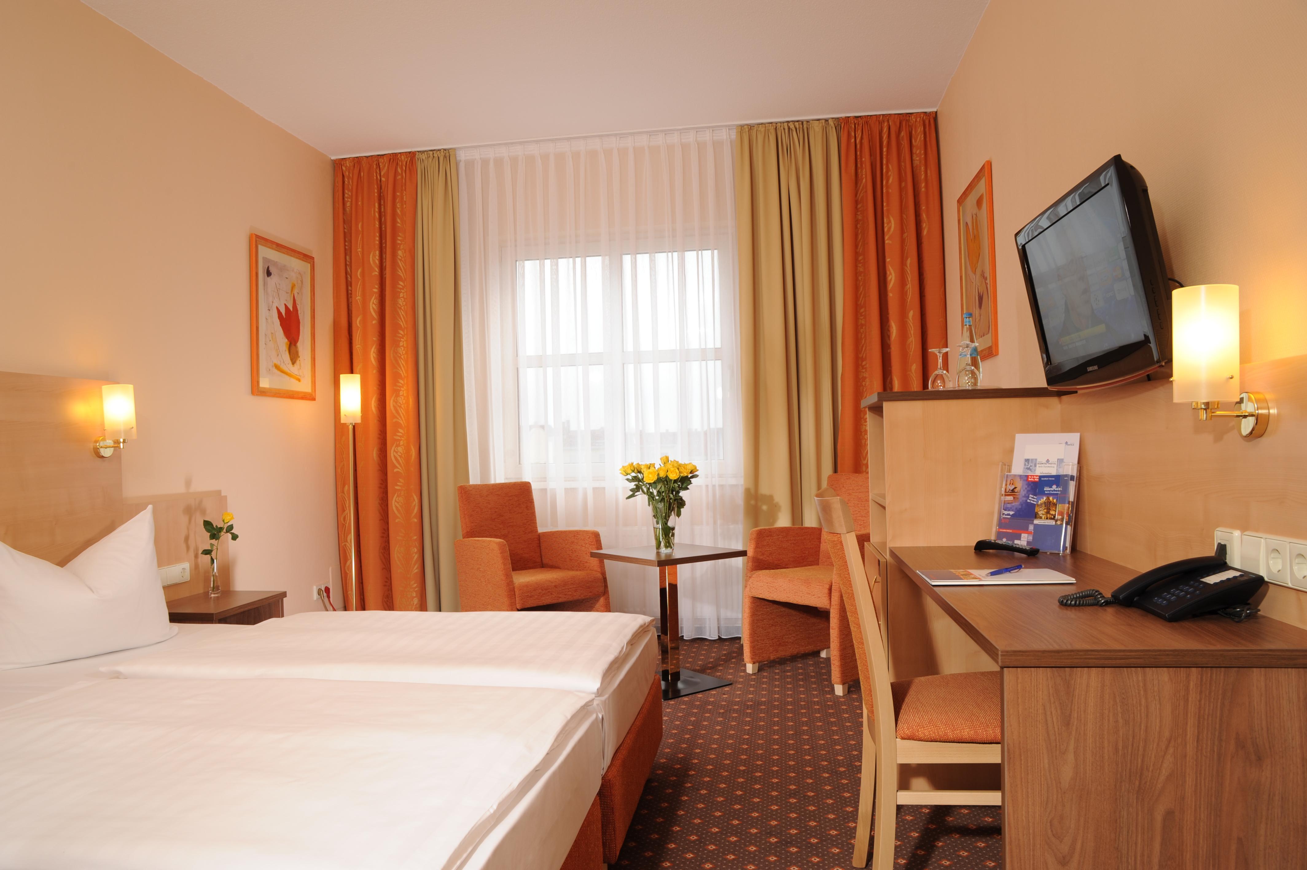 Plaza Inn Berlin Charlottenburg Екстер'єр фото