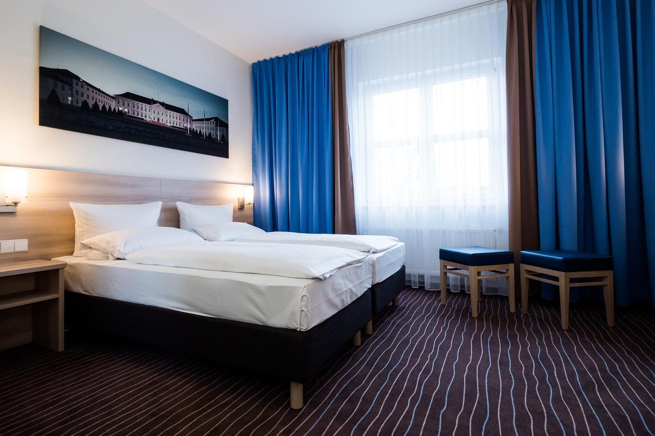 Plaza Inn Berlin Charlottenburg Екстер'єр фото